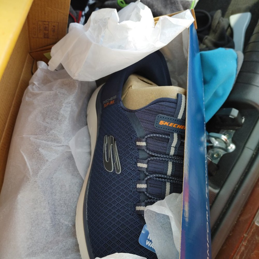 Sketchers Men's Size 10